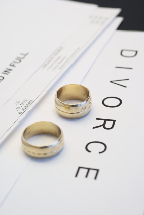 Auto insurance procedures when dealing with divorce